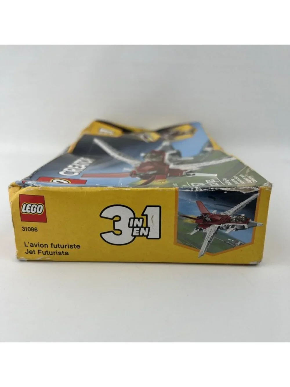 LEGO 31086 Futuristic Flyer 3 in 1 Creator 157 Pieces Sealed *Damaged Box*